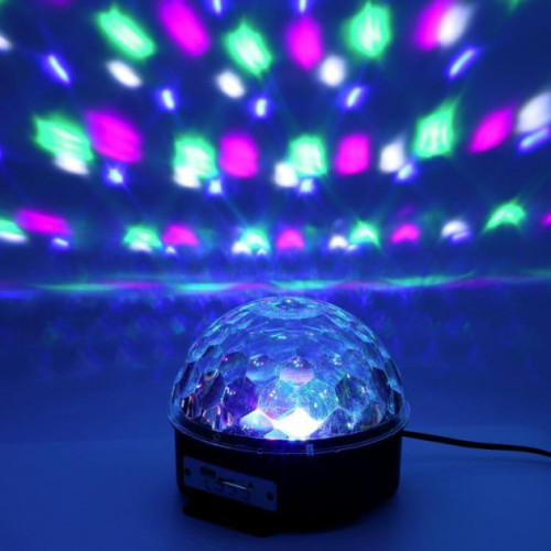 Проэктор Magic Ball Light c Bluetooth,USB,2-я динамиками,флешкой,пультом AT-77BT