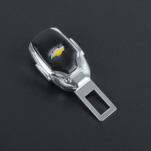 Заглушка ременя безпеки метал "Chevrolet" (1шт) цинк.сплав + шкіра + вхід під ремінь "FLY" (№3)
