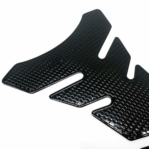 Наклейка універсальна на бак мотоцикла 3D Black 13,5*20см
